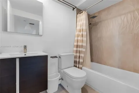 557 Michigan Avenue Miami Beach FL 33139