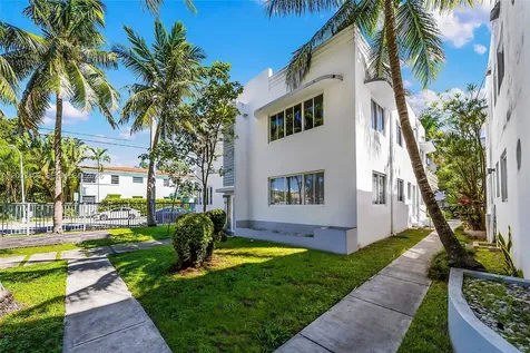 557 Michigan Avenue Miami Beach FL 33139