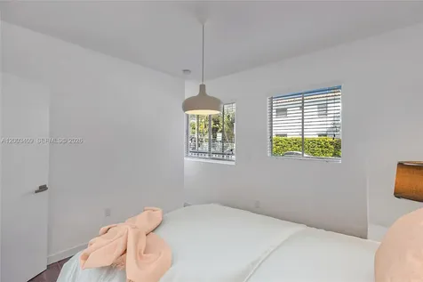 557 Michigan Avenue Miami Beach FL 33139
