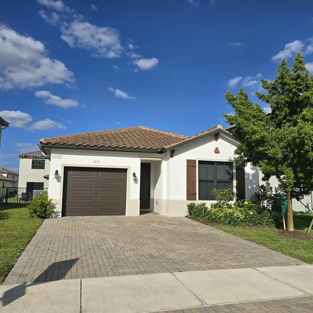 5615 Carrara Drive Ave Maria FL 34142