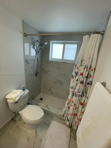 7732 Camino Real Miami FL 33143