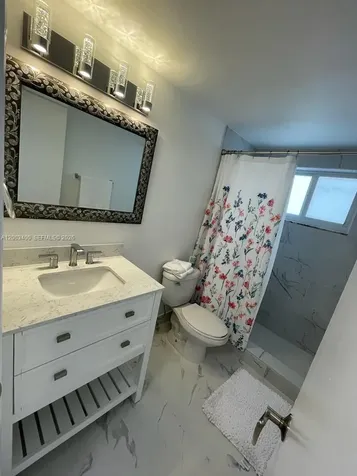 7732 Camino Real Miami FL 33143