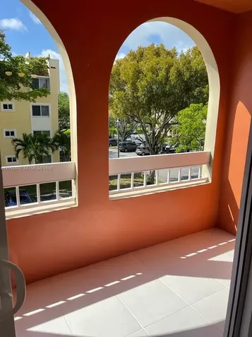 7732 Camino Real Miami FL 33143