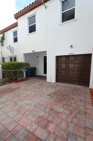 9540 SW 169th Place Miami FL 33196