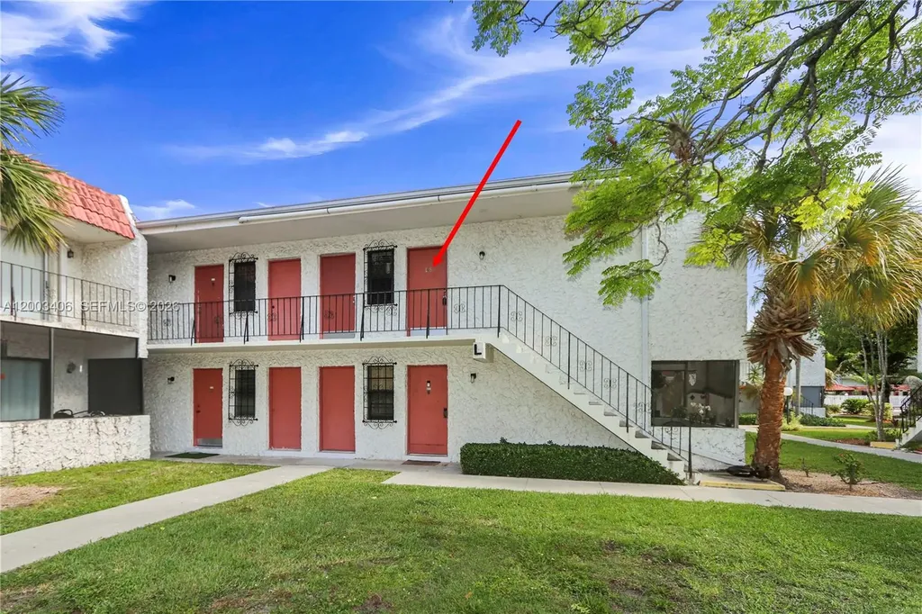 8701 SW 141st Street Palmetto Bay FL 33176