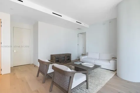 4111 S Ocean Drive Hollywood FL 33019
