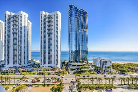 100 Bayview Drive Sunny Isles Beach FL 33160