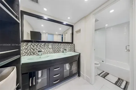 100 Bayview Drive Sunny Isles Beach FL 33160