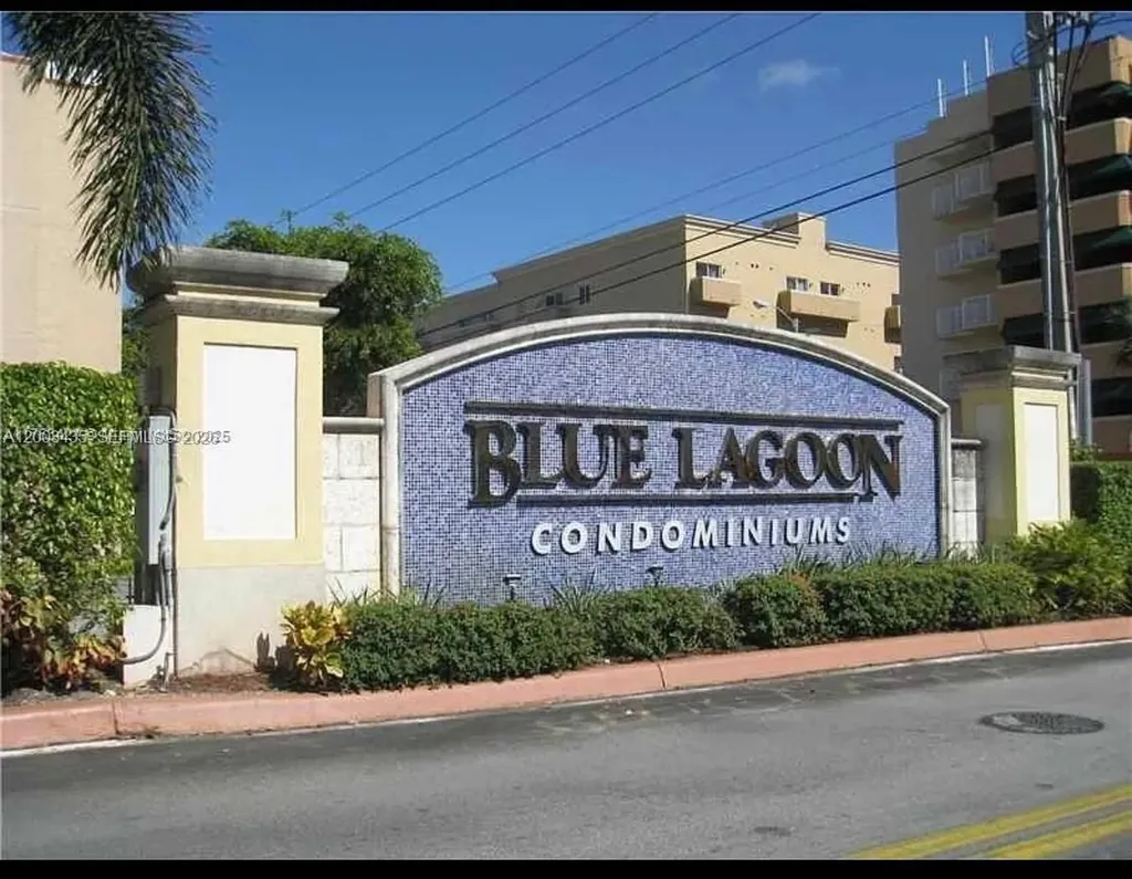 5077 NW 7th Street Miami FL 33126