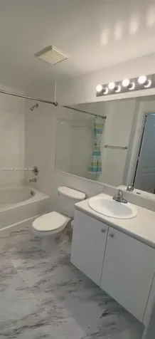 5077 NW 7th Street Miami FL 33126