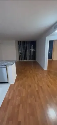 5077 NW 7th Street Miami FL 33126