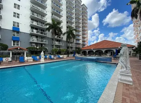 5077 NW 7th Street Miami FL 33126