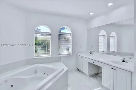 21032 NE 32nd Avenue Aventura FL 33180