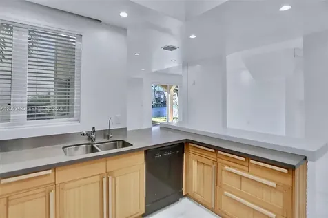 21032 NE 32nd Avenue Aventura FL 33180