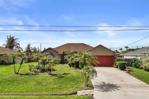 6030 NW Wolverine Road Port St. Lucie FL 34986