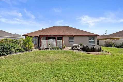 6030 NW Wolverine Road Port St. Lucie FL 34986