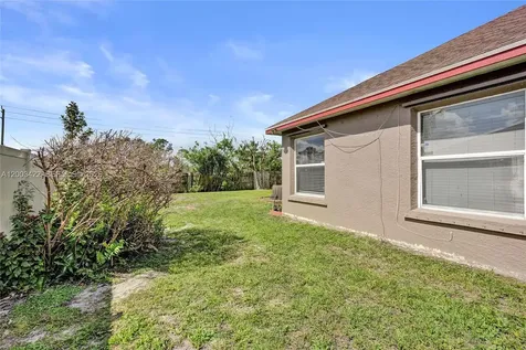 6030 NW Wolverine Road Port St. Lucie FL 34986