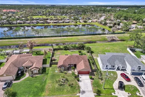 6030 NW Wolverine Road Port St. Lucie FL 34986