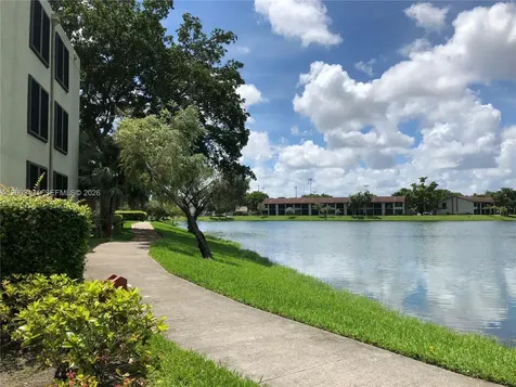 210 Lake Pointe Drive Oakland Park FL 33309