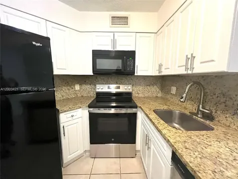 210 Lake Pointe Drive Oakland Park FL 33309