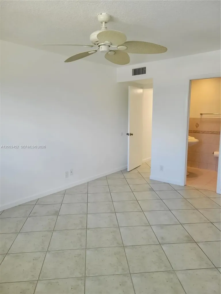 1821 NE 40th Court Pompano Beach FL 33064
