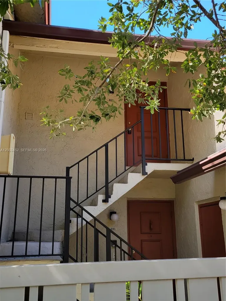 1821 NE 40th Court Pompano Beach FL 33064