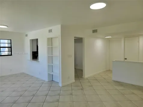 1821 NE 40th Court Pompano Beach FL 33064