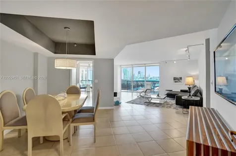 19667 Turnberry Way Aventura FL 33180
