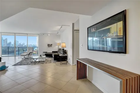 19667 Turnberry Way Aventura FL 33180