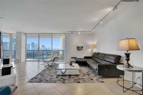 19667 Turnberry Way Aventura FL 33180