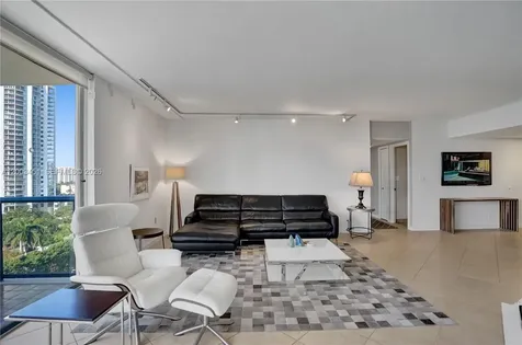 19667 Turnberry Way Aventura FL 33180