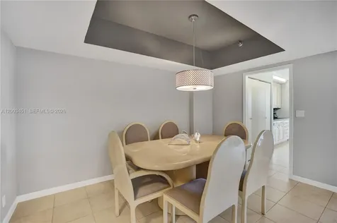19667 Turnberry Way Aventura FL 33180