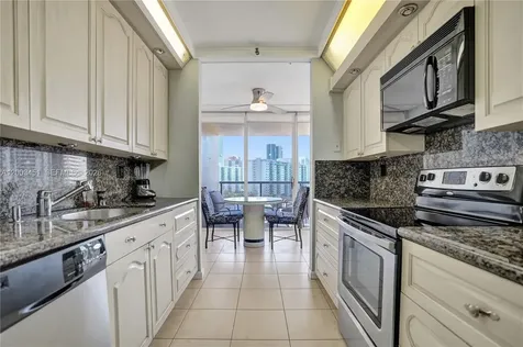 19667 Turnberry Way Aventura FL 33180