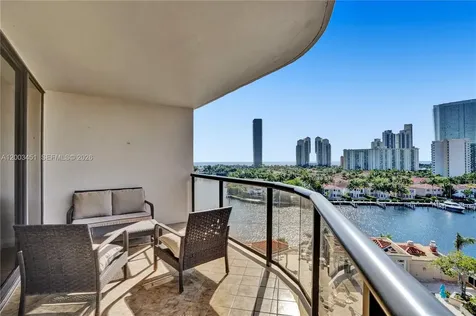 19667 Turnberry Way Aventura FL 33180