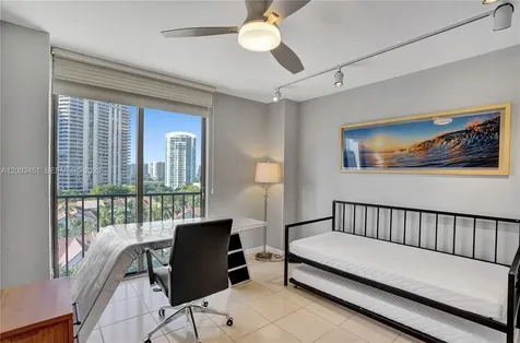 19667 Turnberry Way Aventura FL 33180