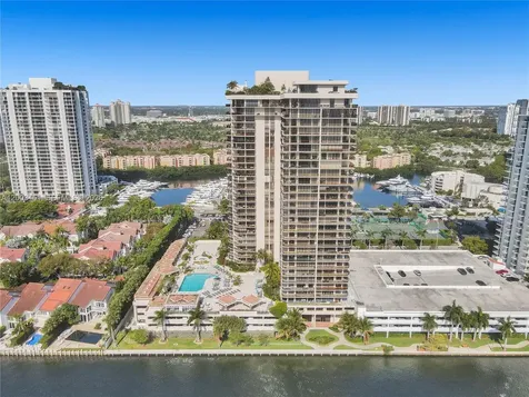 19667 Turnberry Way Aventura FL 33180