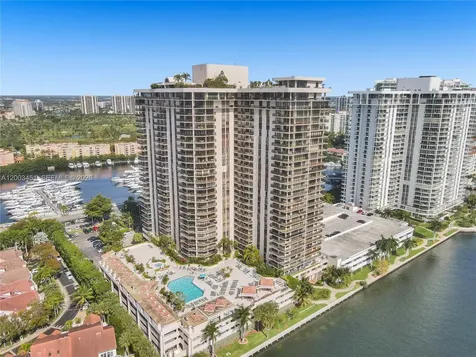 19667 Turnberry Way Aventura FL 33180