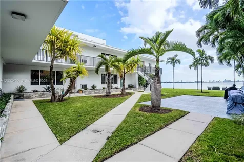 1750 S Treasure Drive North Bay Village FL 33141