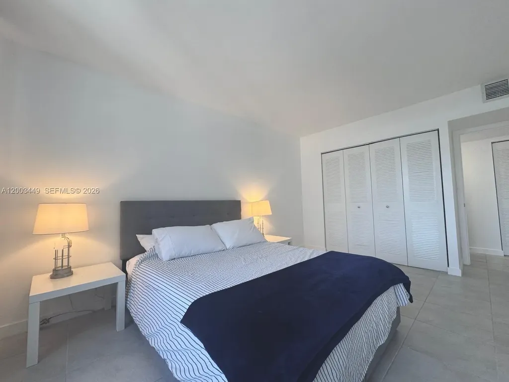 3800 S Ocean Drive Hollywood FL 33019
