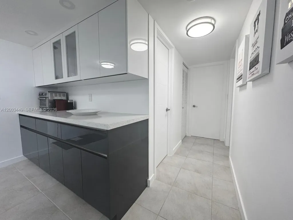 3800 S Ocean Drive Hollywood FL 33019