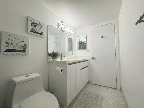 3800 S Ocean Drive Hollywood FL 33019