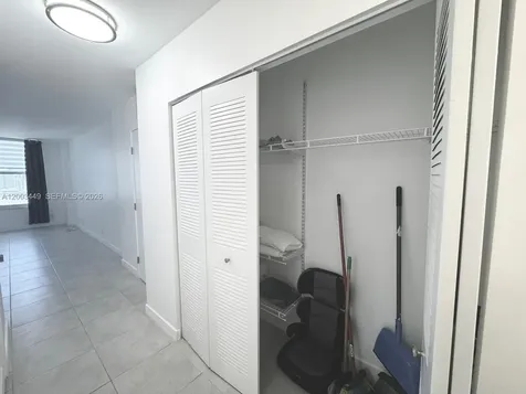 3800 S Ocean Drive Hollywood FL 33019