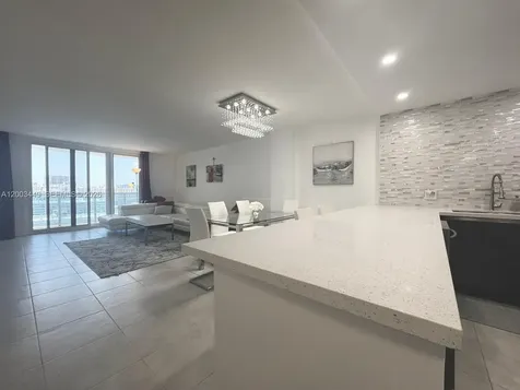 3800 S Ocean Drive Hollywood FL 33019