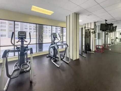 2750 NE 183rd Street Aventura FL 33160