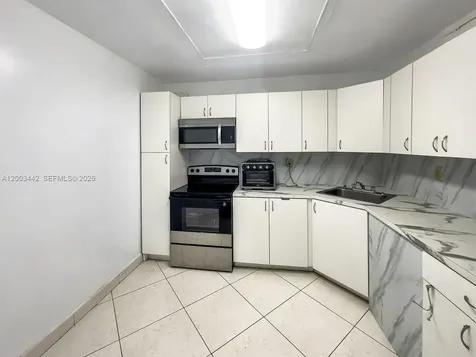 2750 NE 183rd Street Aventura FL 33160