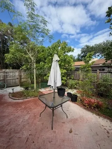10331 Holly Court Pembroke Pines FL 33026
