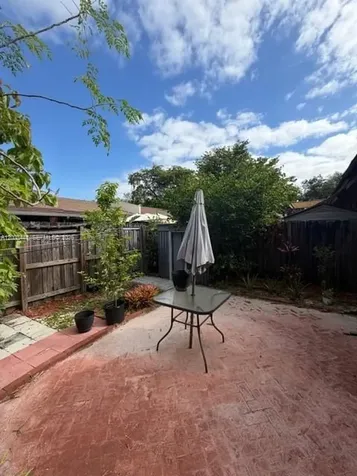 10331 Holly Court Pembroke Pines FL 33026
