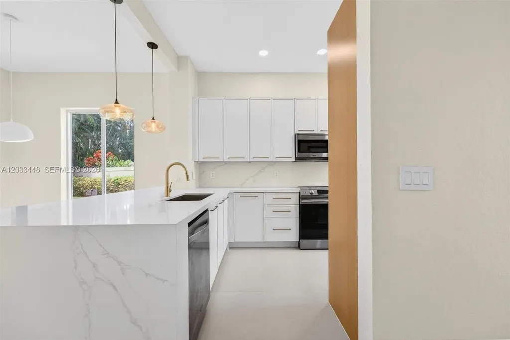 2546 NW 52nd Street Boca Raton FL 33496