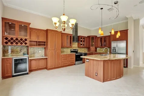 1169 Peregrine Way Weston FL 33327