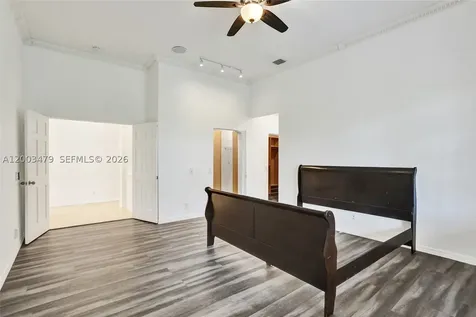1169 Peregrine Way Weston FL 33327
